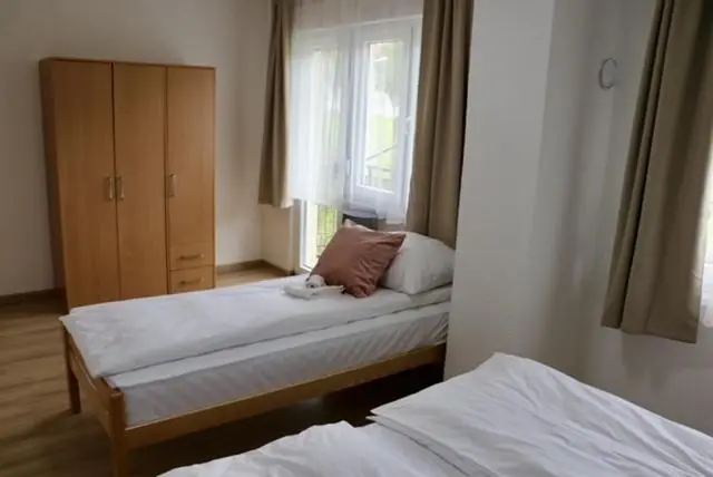 Green River Rooms