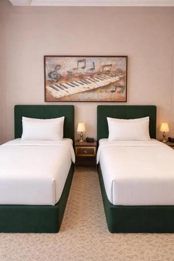 Maestro Address Hotel
