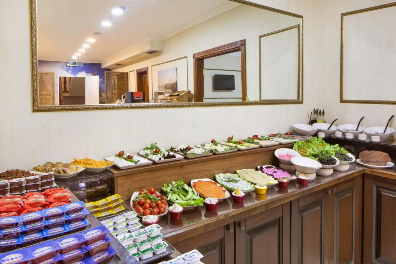 Bender Hotel - Old City