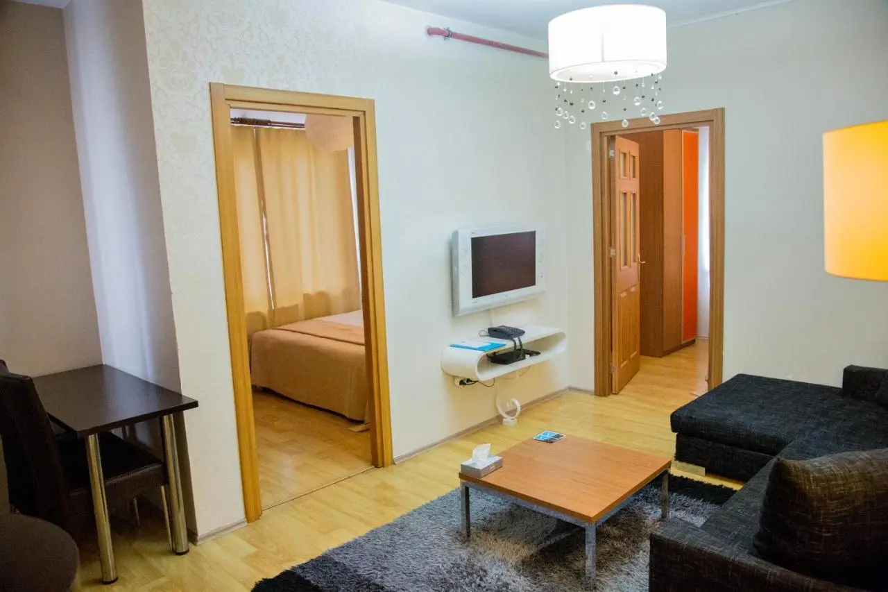 Airport Residence