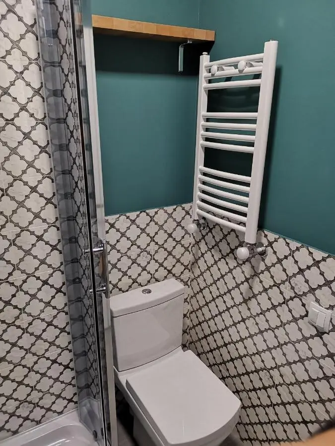 3 Rooms Hotel