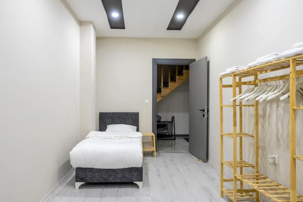 Gokmen Residences
