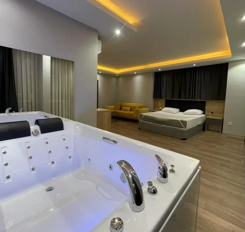 Asem Otel