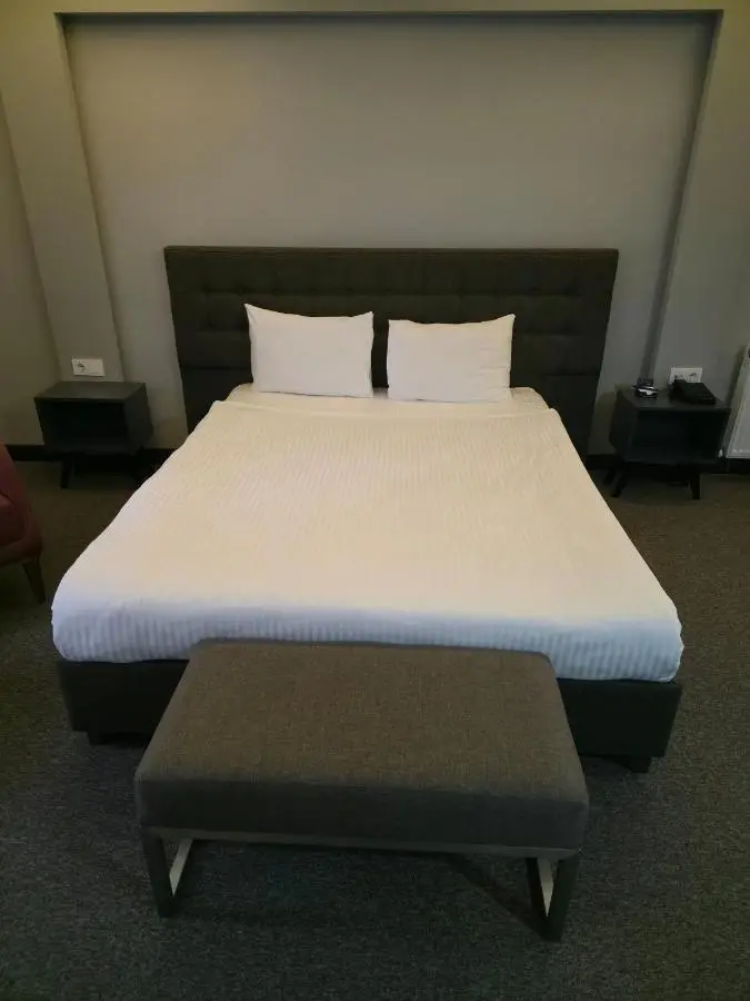 Gardan Hotel