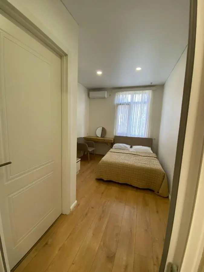Middle city Guesthouse