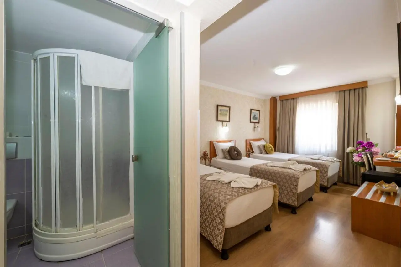 Grand Ons Hotel