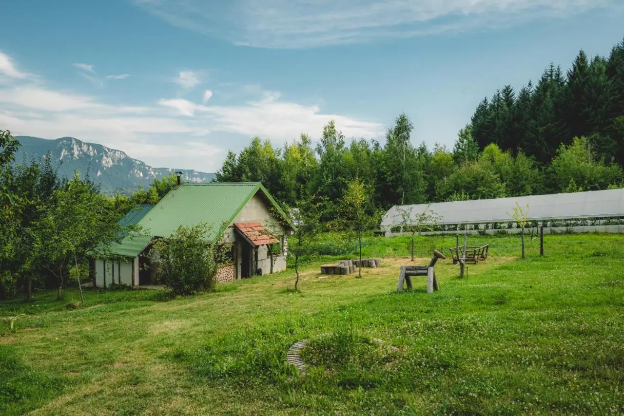 Mountain house"LISIN"Bradina Konjic