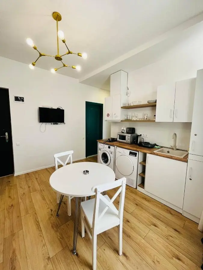Holiday Rooms 8