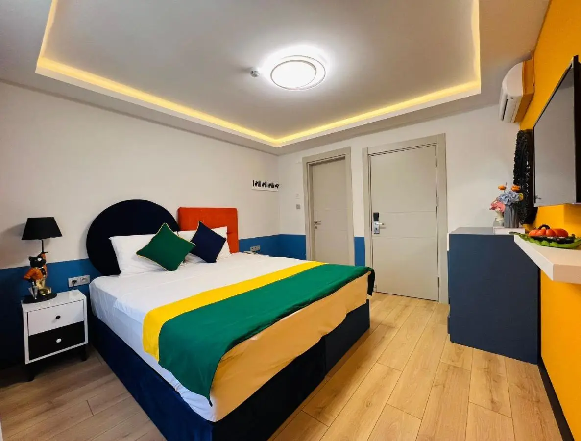 Apex Hotel