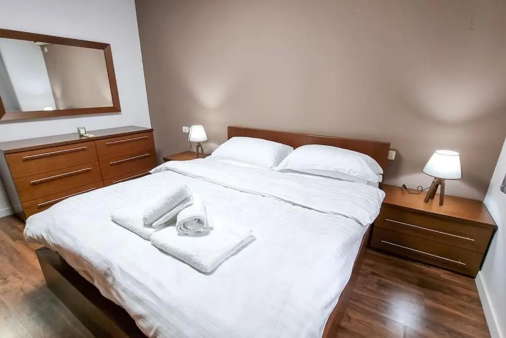 City Center 2BR Apartment