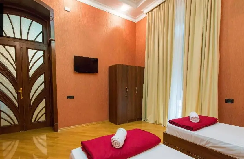 EXTRA Hostel and Hotel Baku