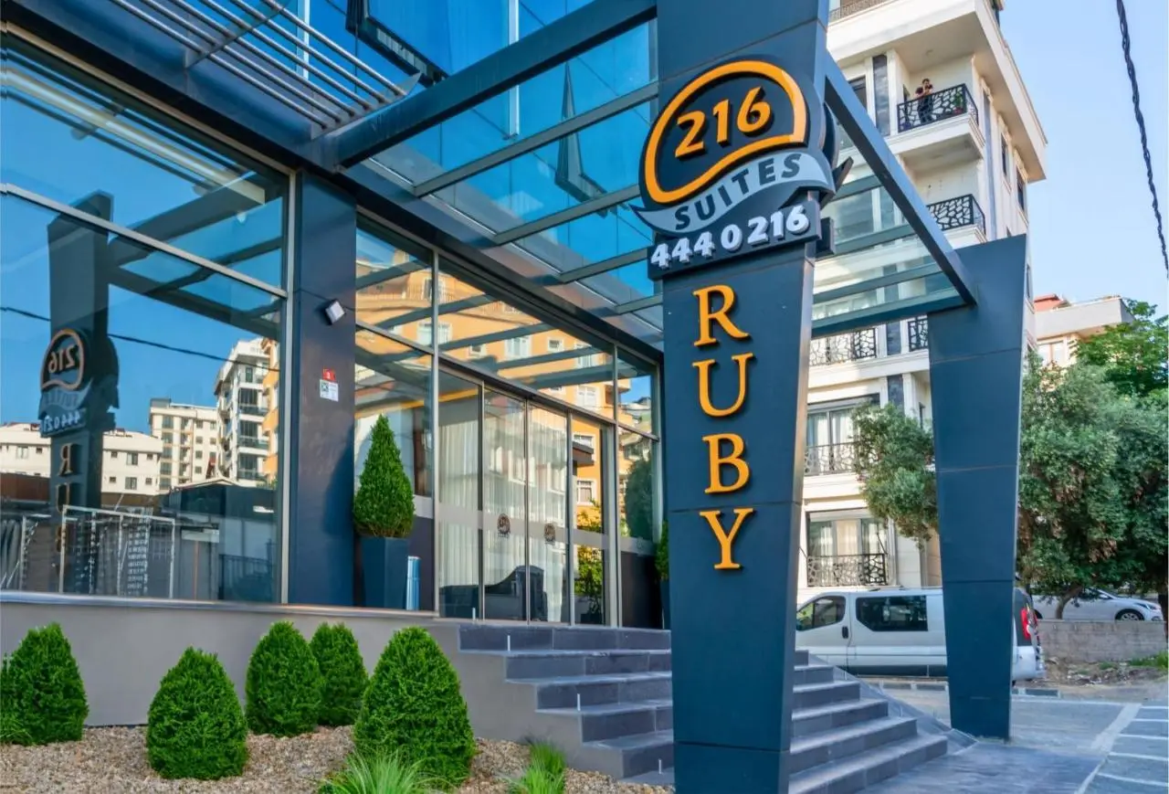 216 Ruby Suite