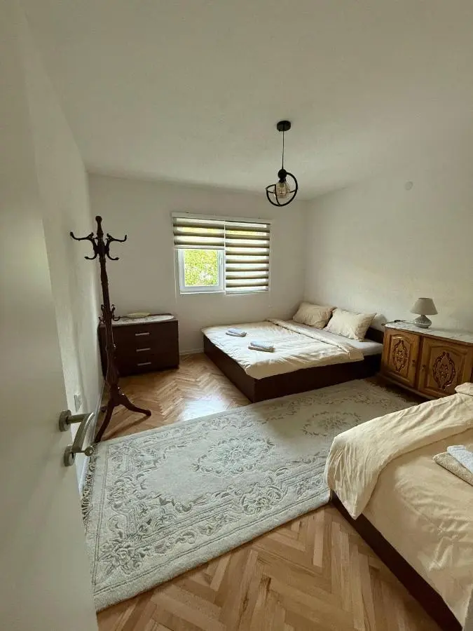 Comfort house near pyramids II