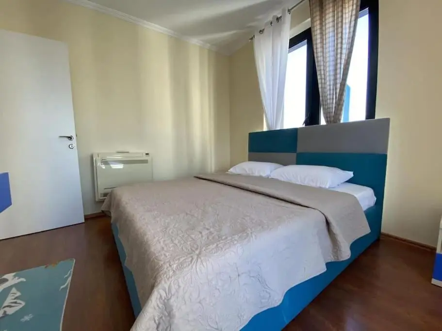 Double Room Central Apartment with balcony