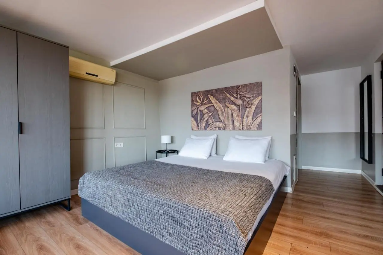 Pesa Suites