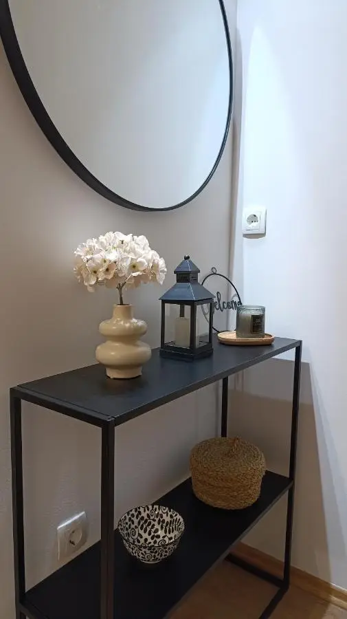 Apartment Mana
