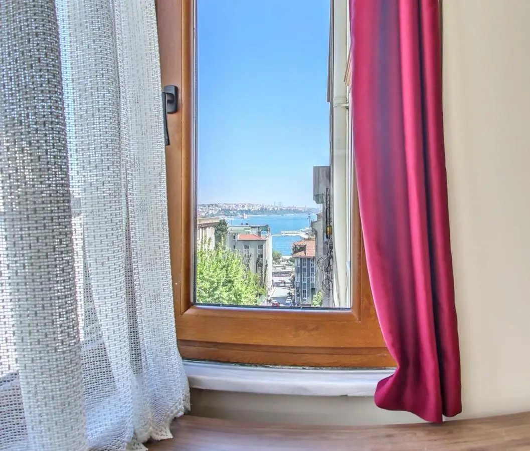 Cihangir Palace Hotel
