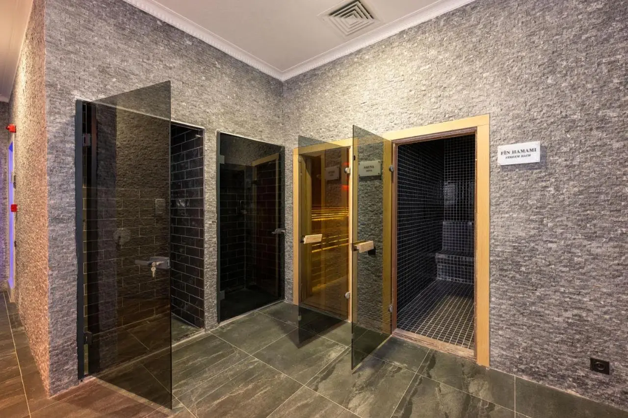 The Nirvanas Hotel