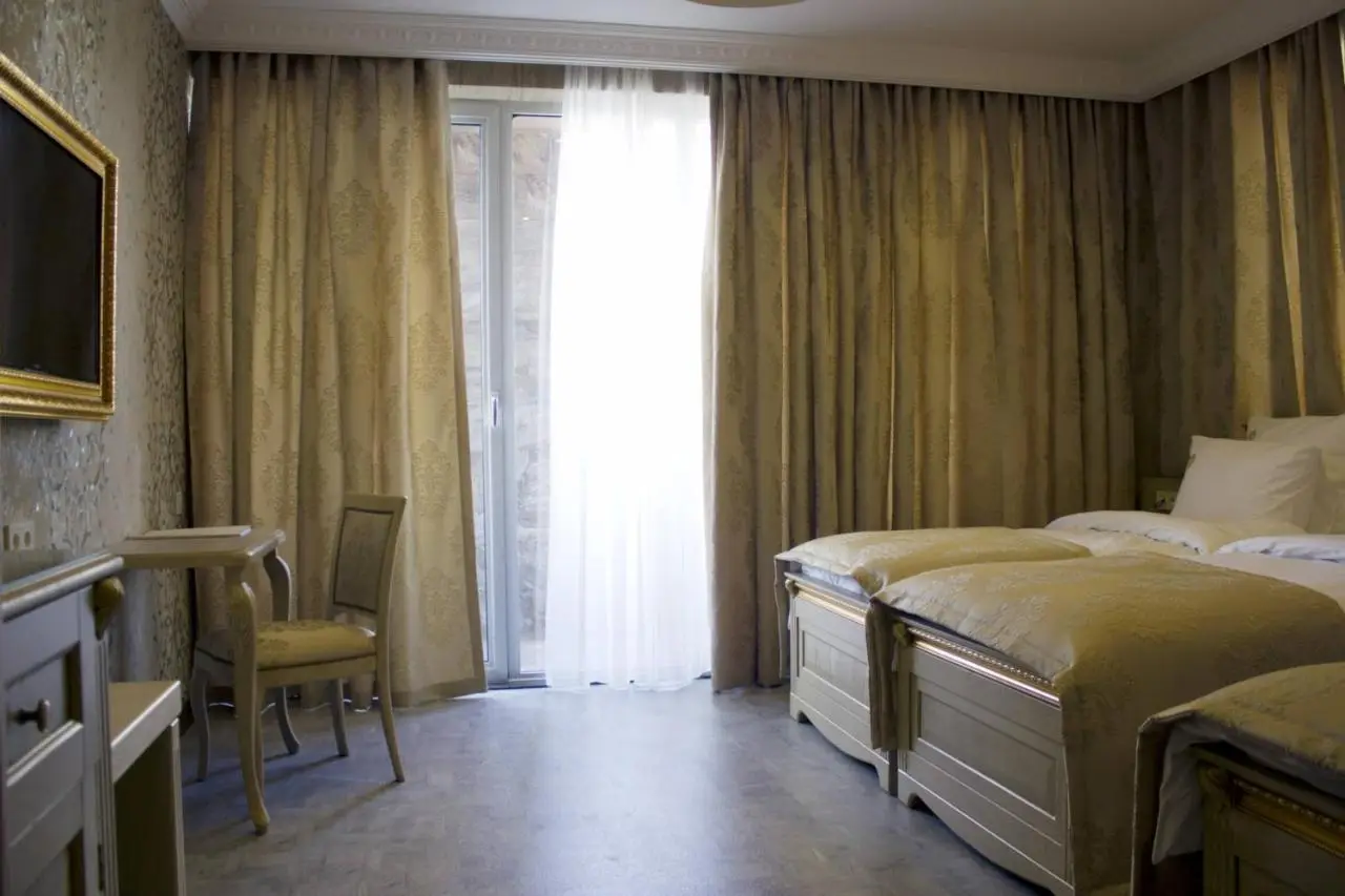 Neapol Boutique Hotel