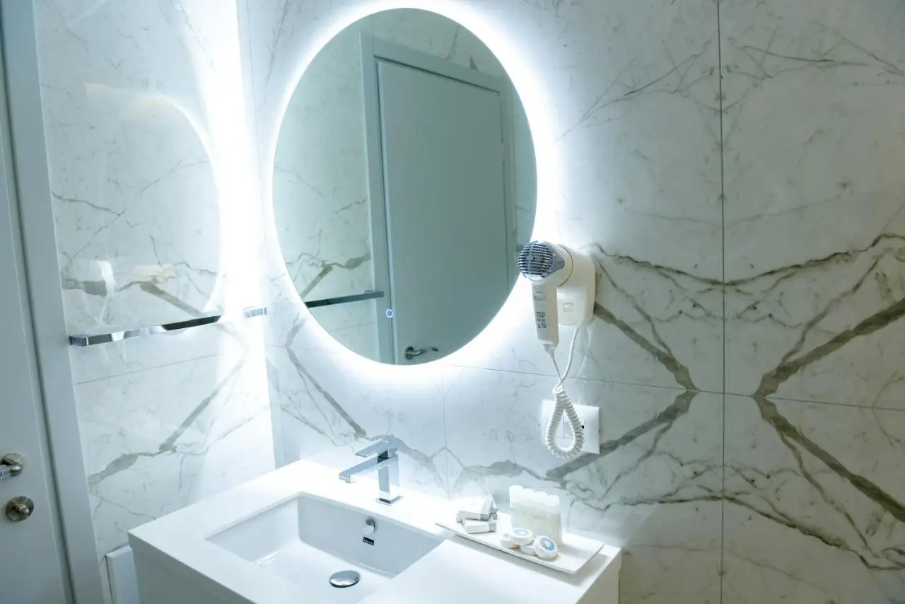 Hotel One