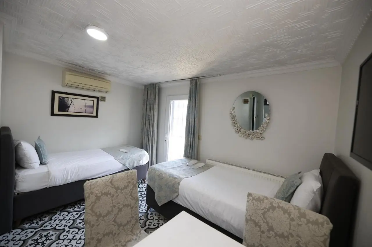 Lemon Residence