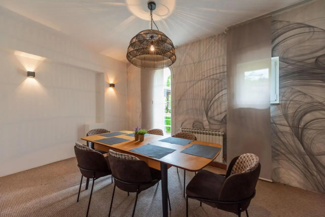 ApartVilla Art of living luxury