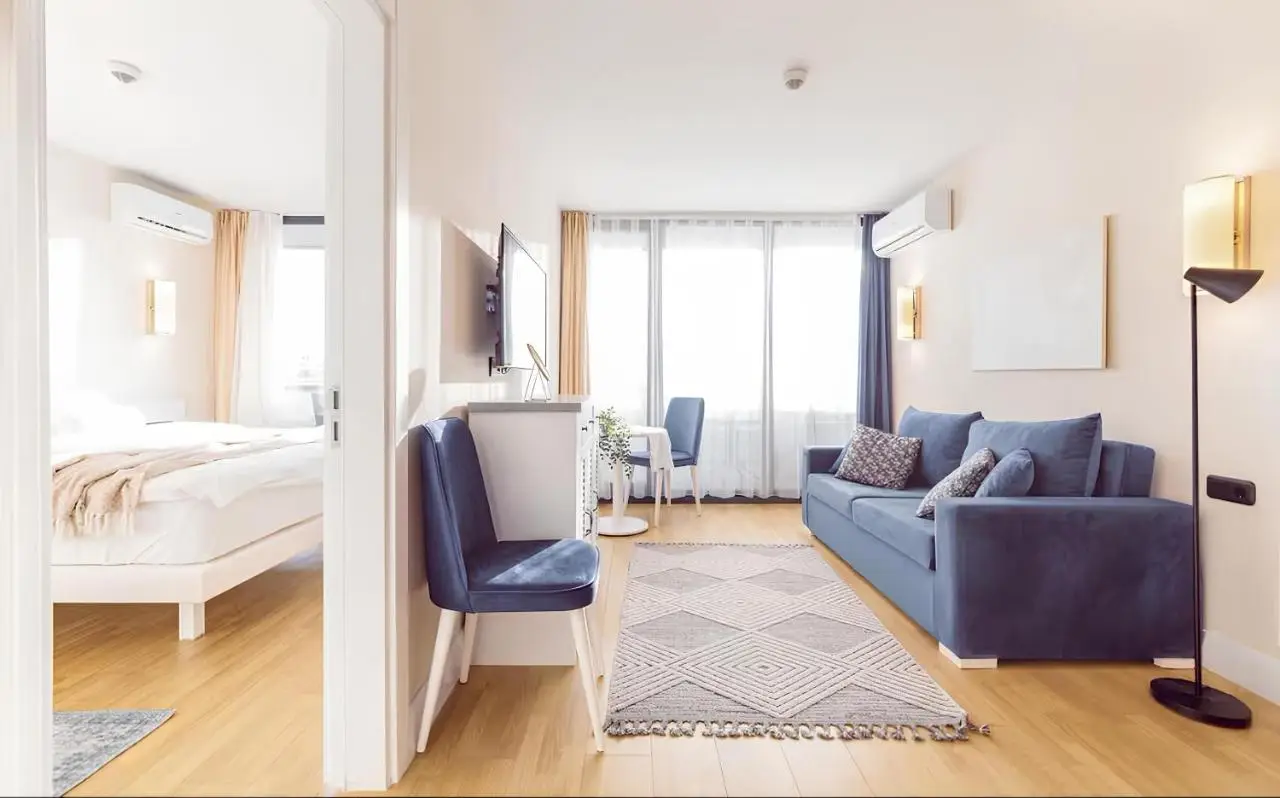 Orbi City Central Aparthotel
