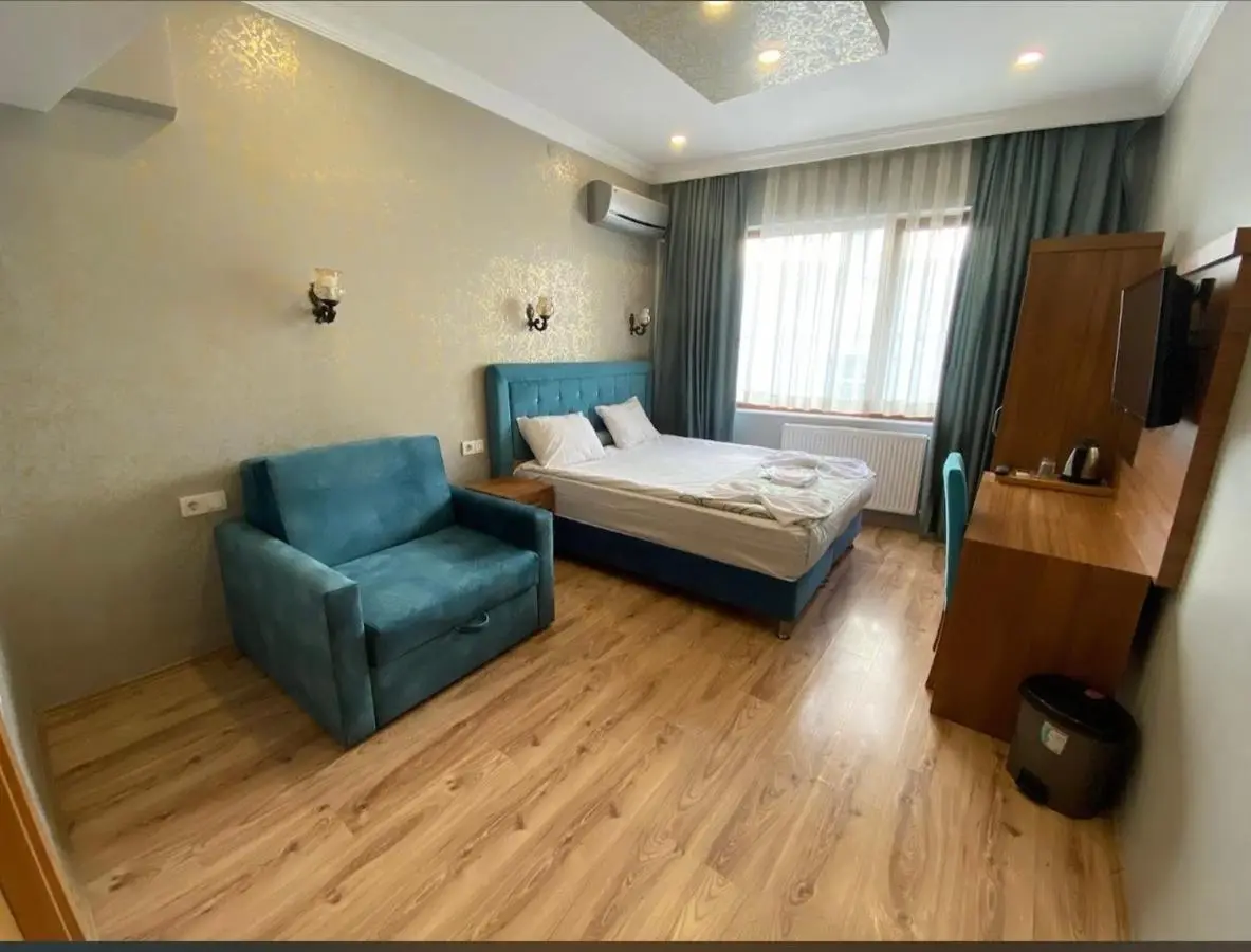 Riverland Suites Apart Hotel