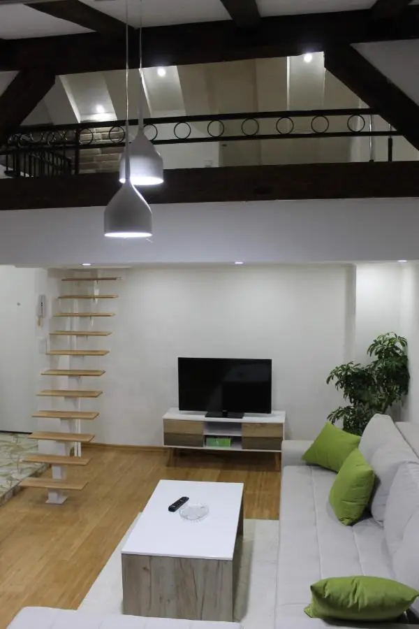 Apartman Story