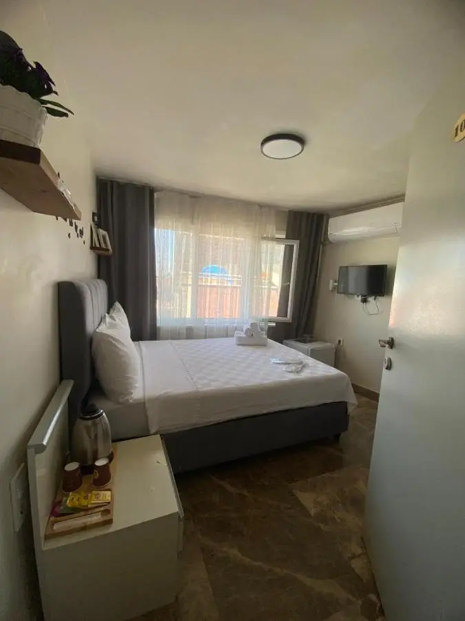 Büyükada Çarşı Pansiyon