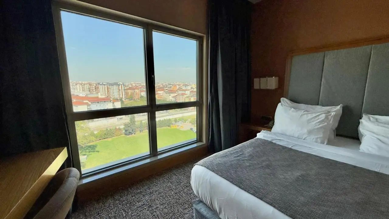 The Green Park Pendik