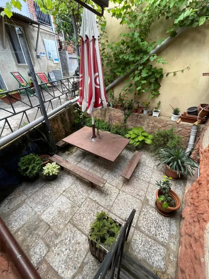 Hillside Guesthouse