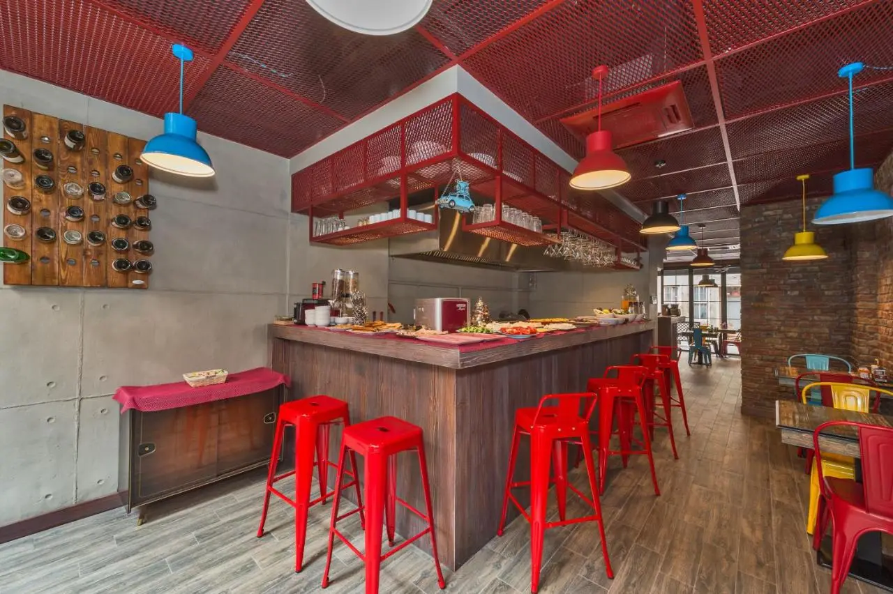 Taksim Istanbul Nis Hotel - Istiklal Street