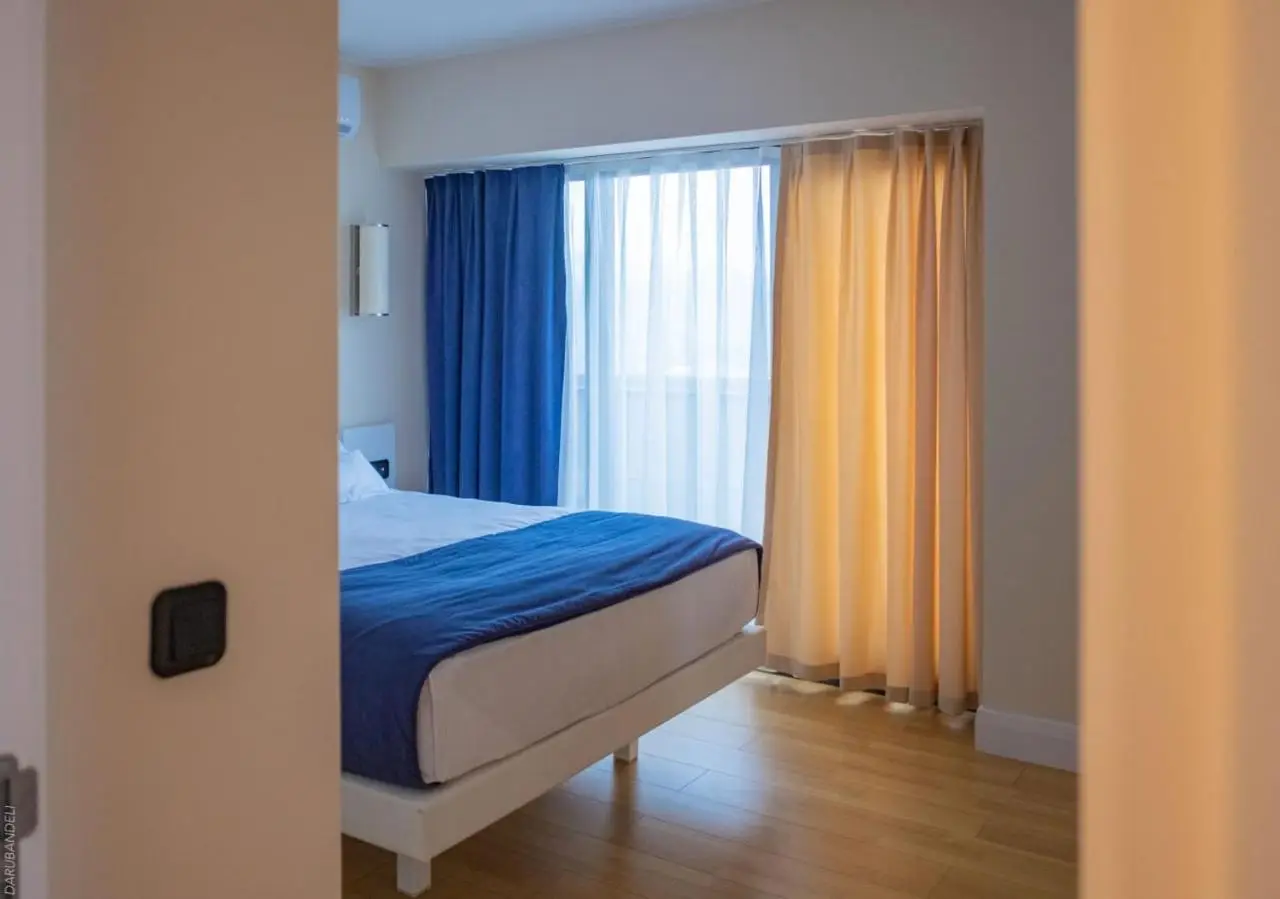 best VIP HOTEL panorama suites IN batumi R