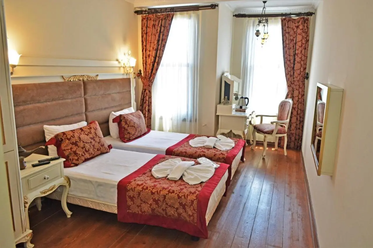 Sphendon Hotel