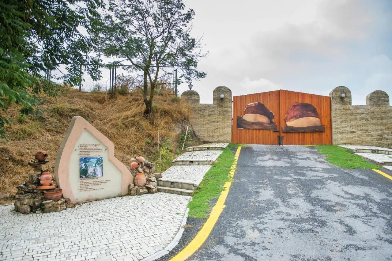 Chukhur Gabala Museum Hotel