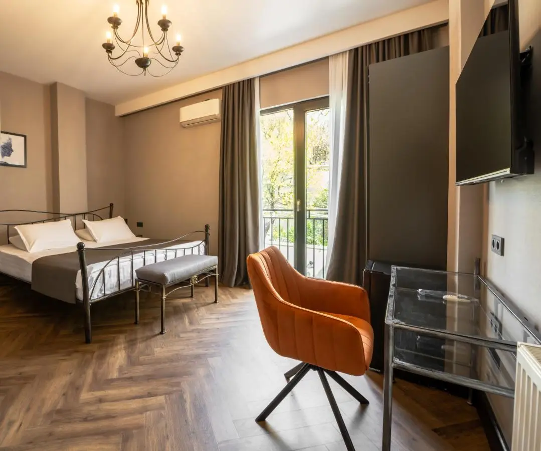Golden Boutique Hotel
