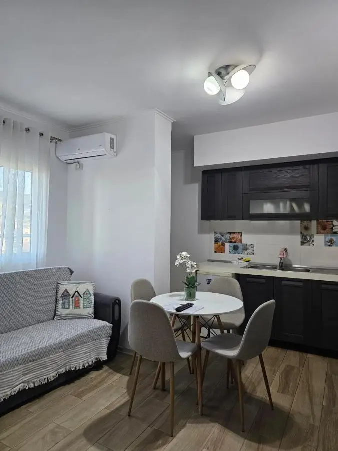 MAin Apartment