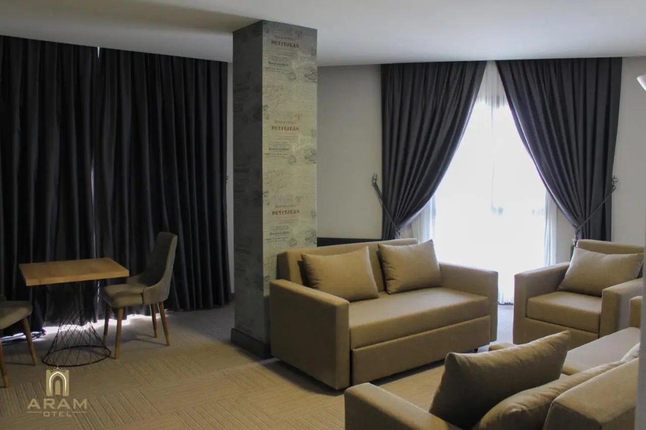 Aram Otel Business & Luxury