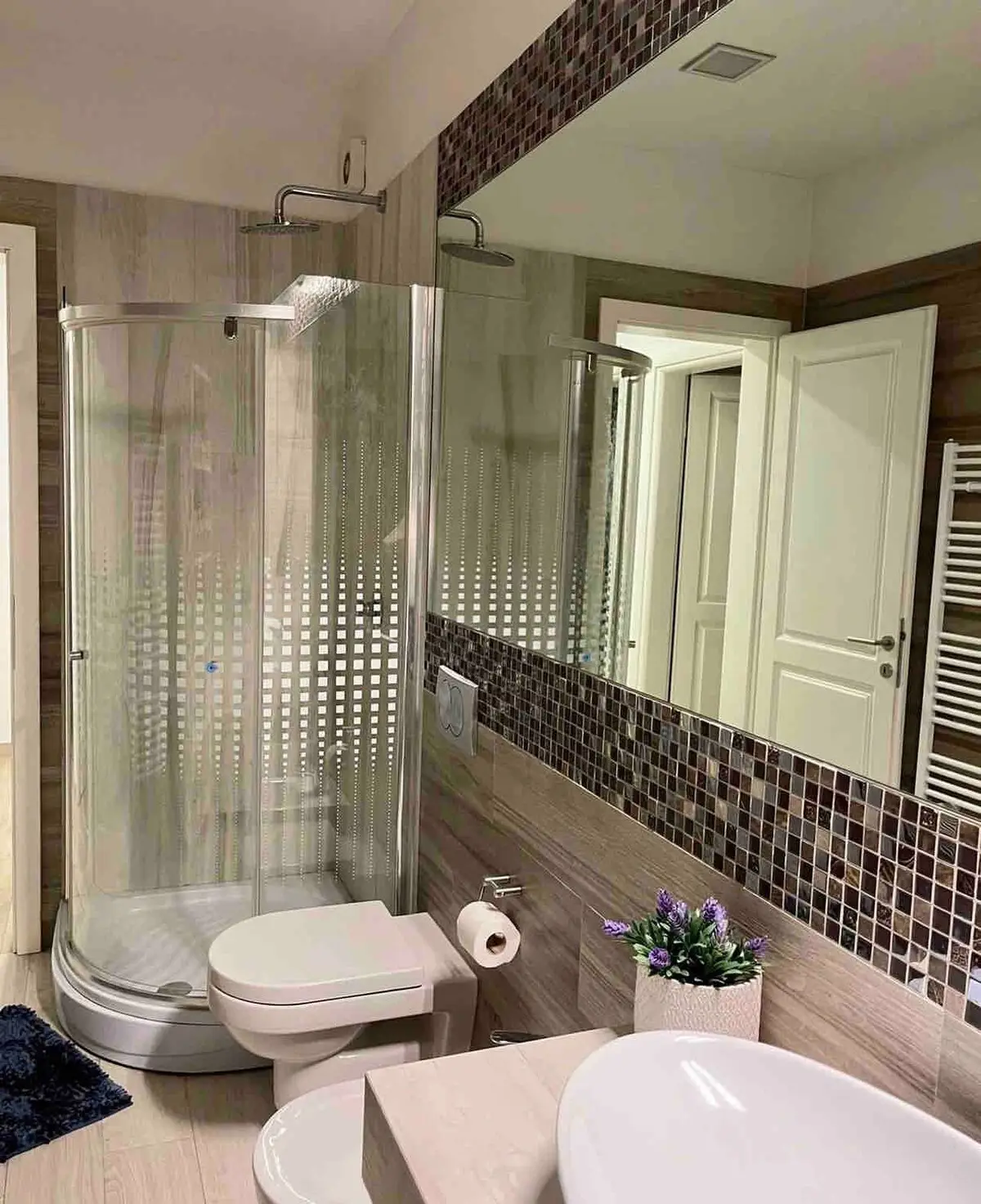 Tia's luxury great home in city centre