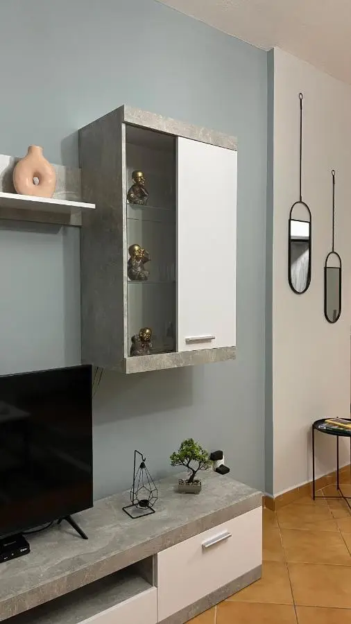 One-Bedroom Apartment Near U.S. Embassy