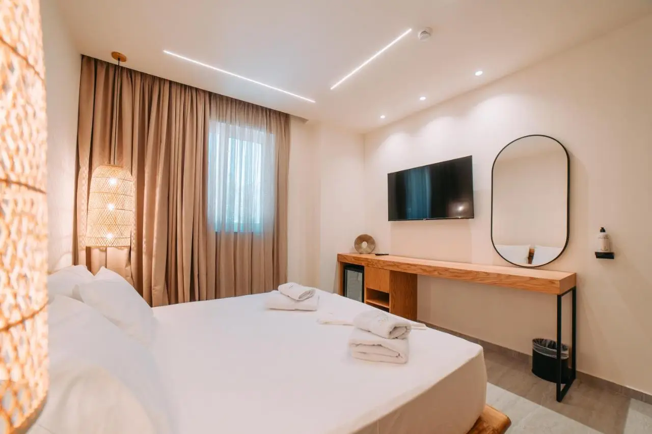 Elar Hotel