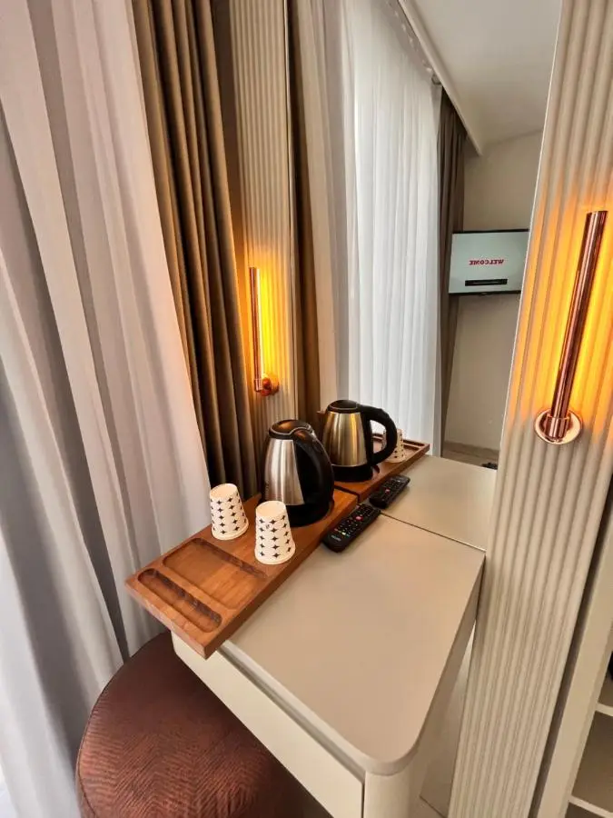 Cetin Port Hotel