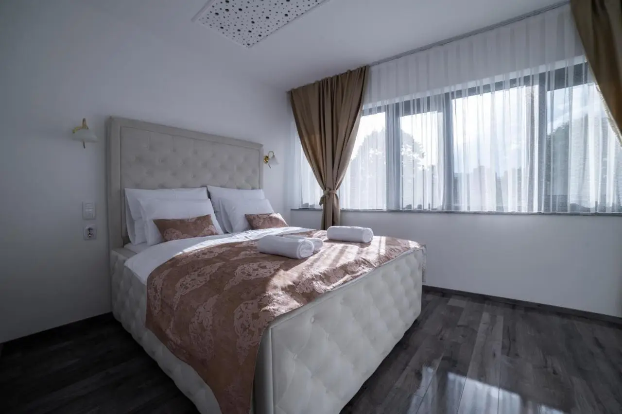 Royal Residence Deluxe Apartments