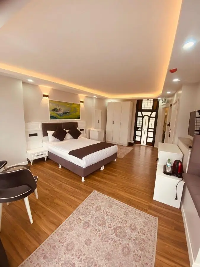 Hodegon Suite Hotel