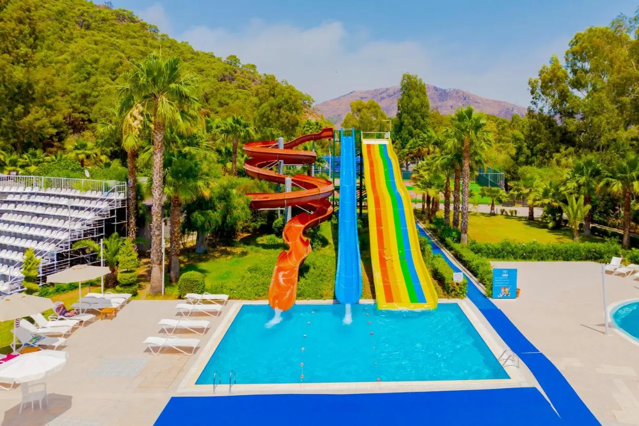 Fortezza Beach Resort