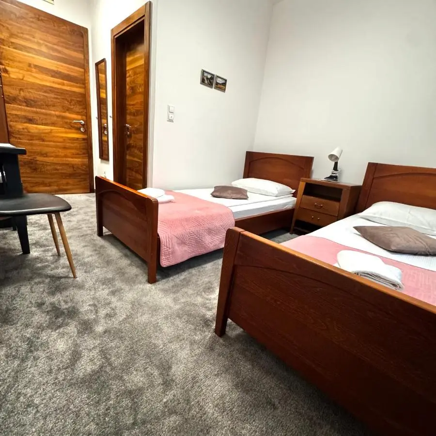 Hotel Paviljon