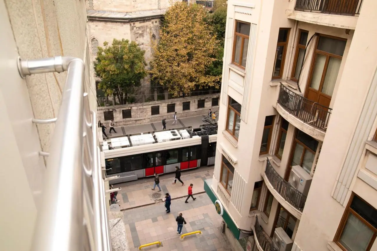 Castle Franco Suites