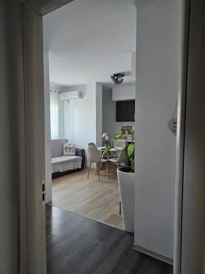 MAin Apartment