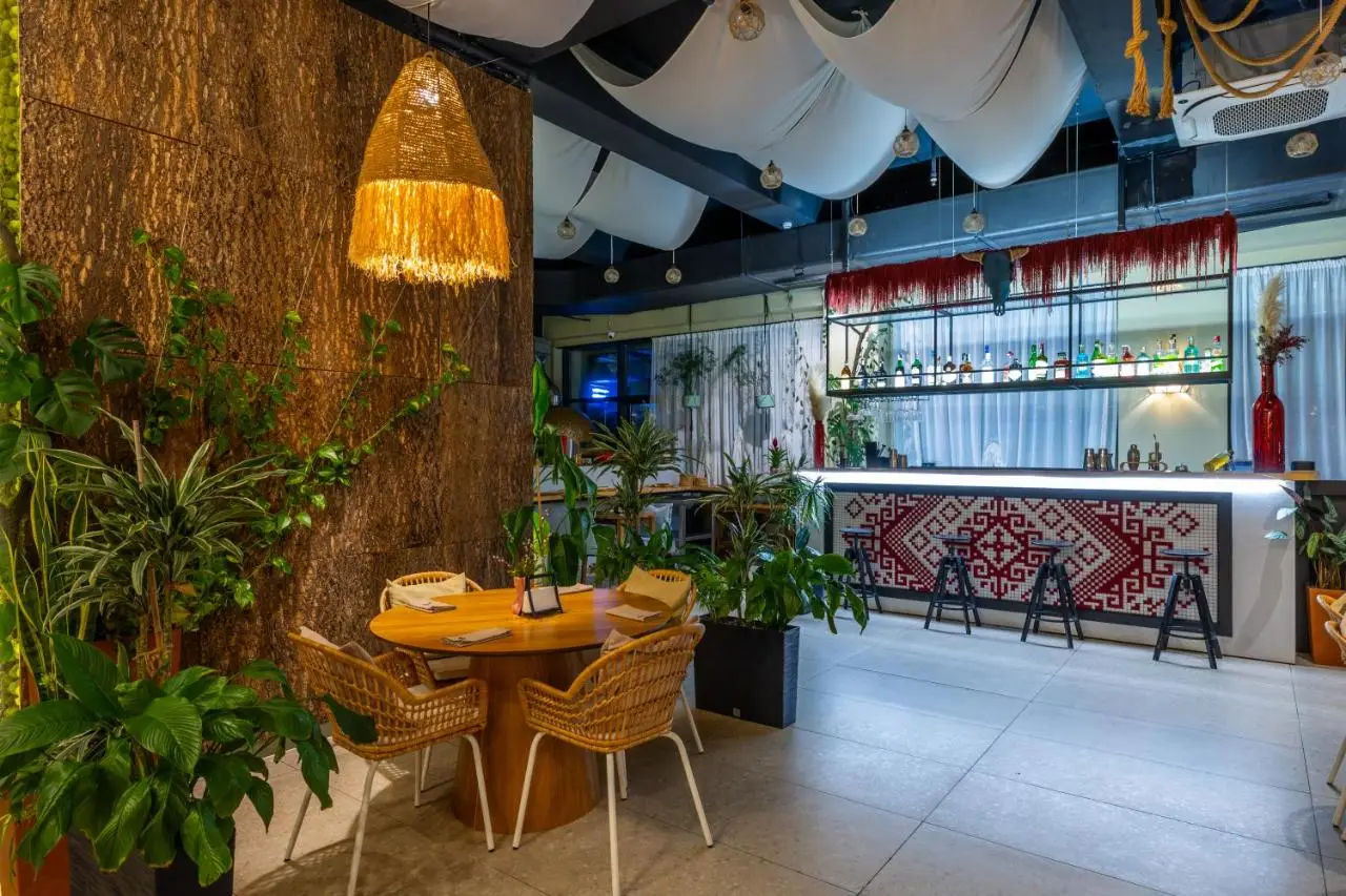 Green Side Apart Hotel Official